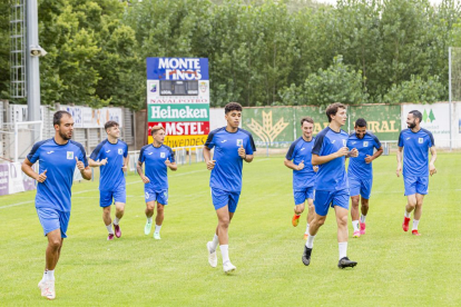 El equipo se prepara para afrontar con ilusión una nueva temporada