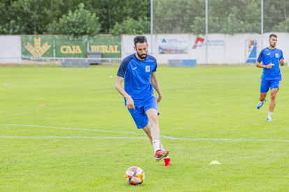 El equipo se prepara para afrontar con ilusión una nueva temporada