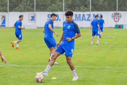 El equipo se prepara para afrontar con ilusión una nueva temporada