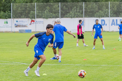 El equipo se prepara para afrontar con ilusión una nueva temporada