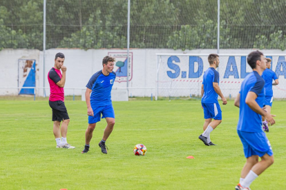 El equipo se prepara para afrontar con ilusión una nueva temporada