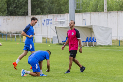 El equipo se prepara para afrontar con ilusión una nueva temporada