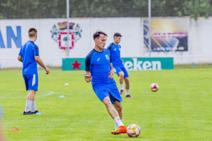 El equipo se prepara para afrontar con ilusión una nueva temporada