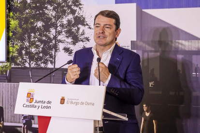 Alfonso Fernández Mañueco, presidente de la Junta de Castilla y León, en su intervención en Soria.