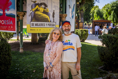 Primer día cargado de emoción en la Feria Expoesía