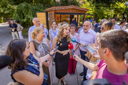 Primer día cargado de emoción en la Feria Expoesía