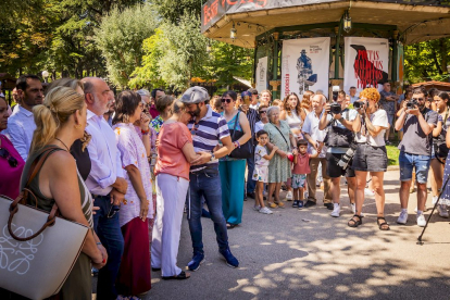 Primer día cargado de emoción en la Feria Expoesía