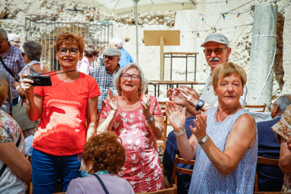 Más de 400 personas se reúnen en Yanguas para celebrar este gran día.