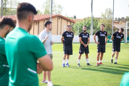 San José, Numancia B y Calasanz ya se preparan para la liga de Regional Aficionados de Castilla y León.