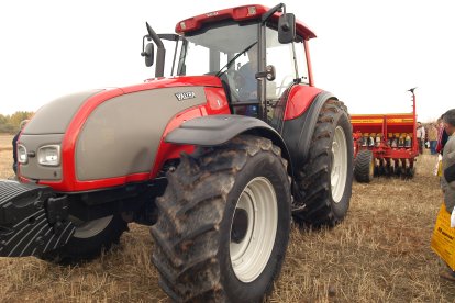 Tractor en un campo.