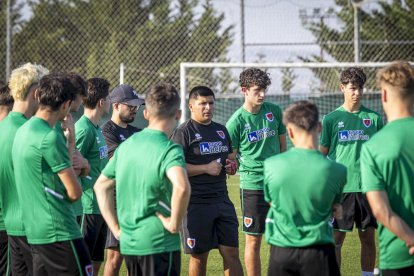 El equipo dirigido por Fredy Vera arranca la campaña 24/25