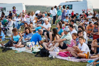 El cautivador espectáculo se realiza al atardecer