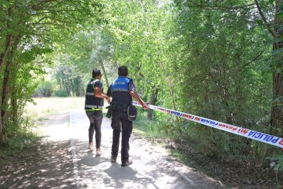 Policía perimetrando la zona.