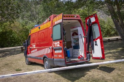 El operativo se desarrolla frente al peñón, junto a la fábrica de harinas