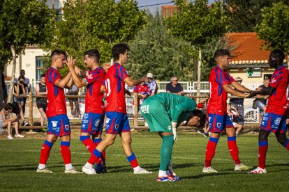 Los rojillos disfrutaron en su quinto partido de pretemporada