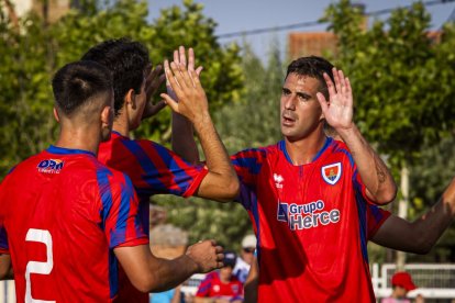 Los rojillos disfrutaron en su quinto partido de pretemporada