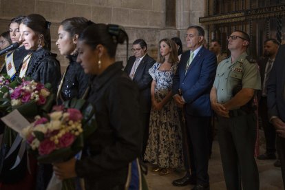 Ofrenda floral a la Virgen de Espino en las fiestas de El Burgo de Osma 2024.