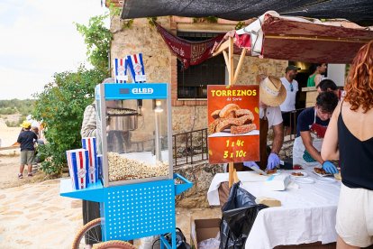 Iruecha revive un año más su Soldadesca en el marco de las fiestas de la Virgen de la Cabeza.