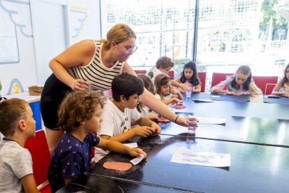 Los niños conocieron la escritura celtíbera de los numantinos