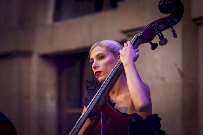 Soria Clásica lleva la música de Gardel al Claustro del IES Machado