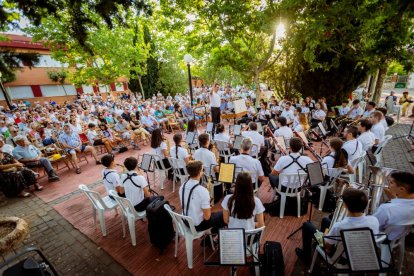 Concierto de la Banda Municipal de Soria en la Barriada.