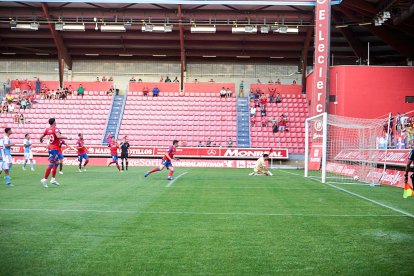 El Numancia continua su racha en el inicio de la temporada