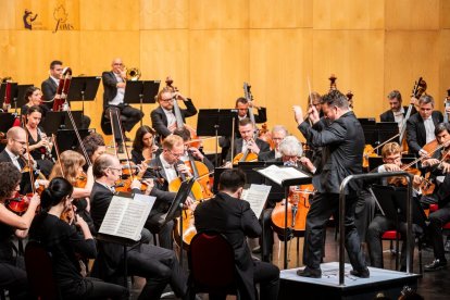 Orquestra de la Comunitat Valenciana-Titular del Palau de les Arts