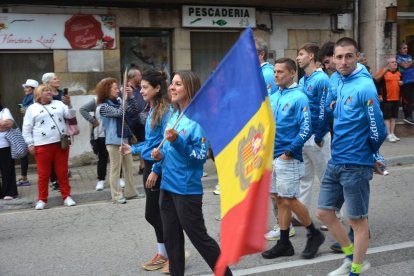 Covaleda acogió el acto inaugural con el desfile de selecciones