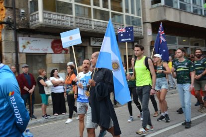 Covaleda acogió el acto inaugural con el desfile de selecciones