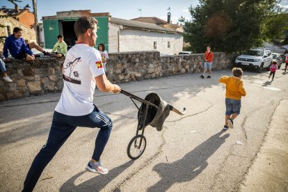 Los peques de la localidad se lo han pasado en grande con esta actividad