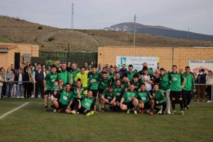 El Ágreda lograba el ascenso a Primera Regional la pasada primavera.