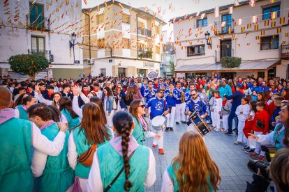 Ólvega comienza sus fiestas con un estallido de alegría.