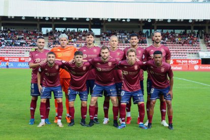 Once del Pontevedra el pasado fin de semana en el campo del Compostela.