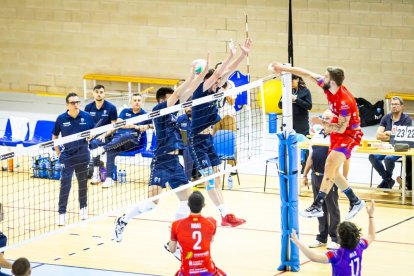 Río Duero Grupo Herce Voley vs Club Voleibol Manacor