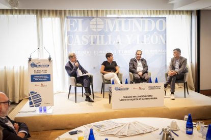 Mesa de debate: Turismo micológico como fuente de riqueza en el medio rural