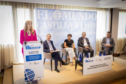 Mesa de debate: Turismo micológico como fuente de riqueza en el medio rural