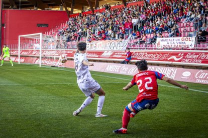 Otra victoria de los rojillos que siguen lideres