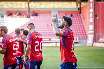 Jony celebra el gol anotado el pasado domingo ante el Fabril.