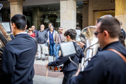 Pasacalles concierto por la Banda de Música