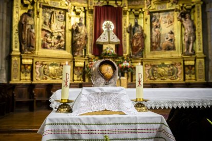 El oficio fue celebrado en la remodelada Concatedral de San Pedro