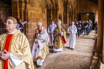 El oficio fue celebrado en la remodelada Concatedral de San Pedro