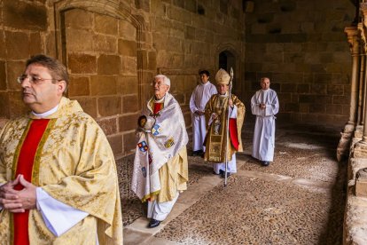 El oficio fue celebrado en la remodelada Concatedral de San Pedro