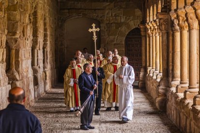 El oficio fue celebrado en la remodelada Concatedral de San Pedro