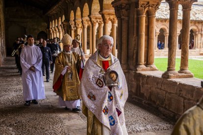 El oficio fue celebrado en la remodelada Concatedral de San Pedro