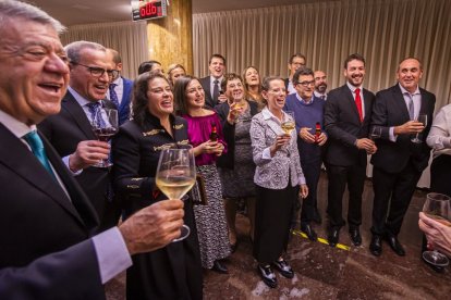 San Saturio también tuvo su hueco para los San Juanes