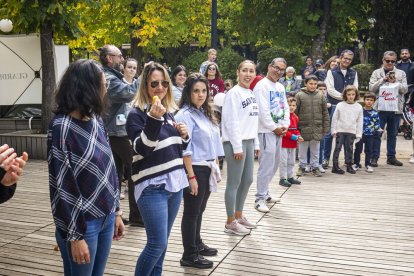 Los agentes mostraron sus equipos y enseñaron cómo se utilizan