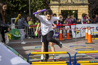 Los escolares compitieron y disfrutaron con las pruebas