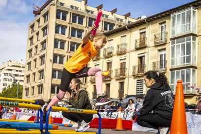 Los escolares compitieron y disfrutaron con las pruebas