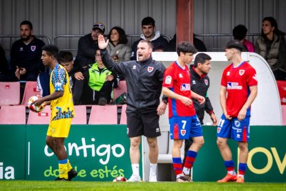 El CD Numancia B cae derrotado en casa