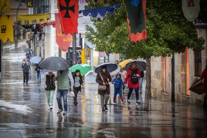 El temporal provoca fuertes rachas de viento y lluvia.